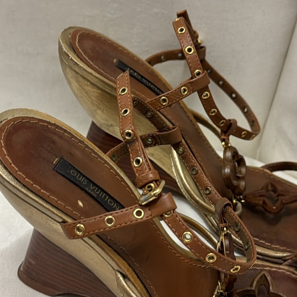 Louis Vuitton Wooden Logo Motif Wedges with/ Box - Picture 2 of 5